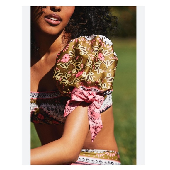 Agua Bendita Eileen Puff Sleeve Top. - Picture 3 of 6